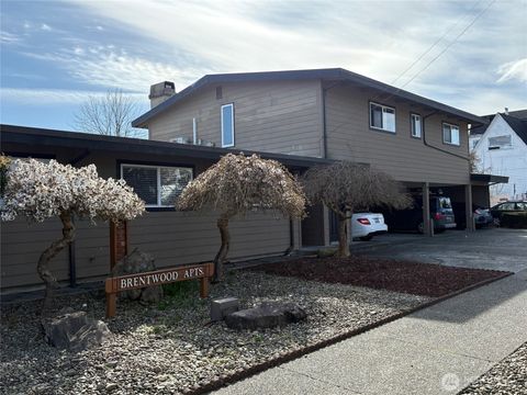 Photo of 629 Terrace Avenue, Aberdeen, WA 98520 (MLS # 2497706)