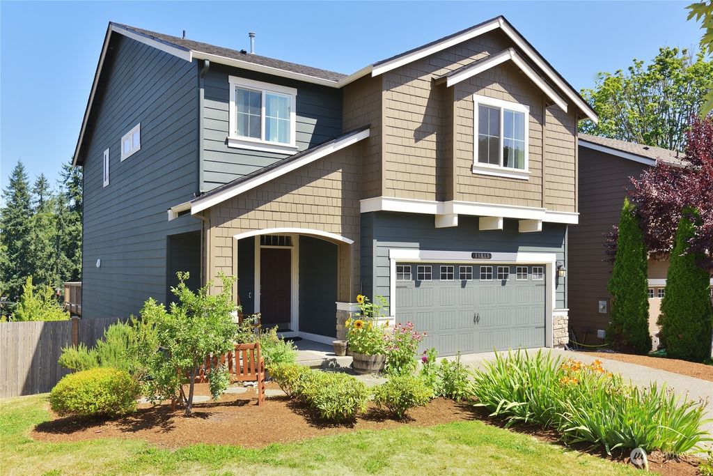 Photo of 11815 14th Place SE, Lake Stevens, WA 98258 (MLS # 2133082)