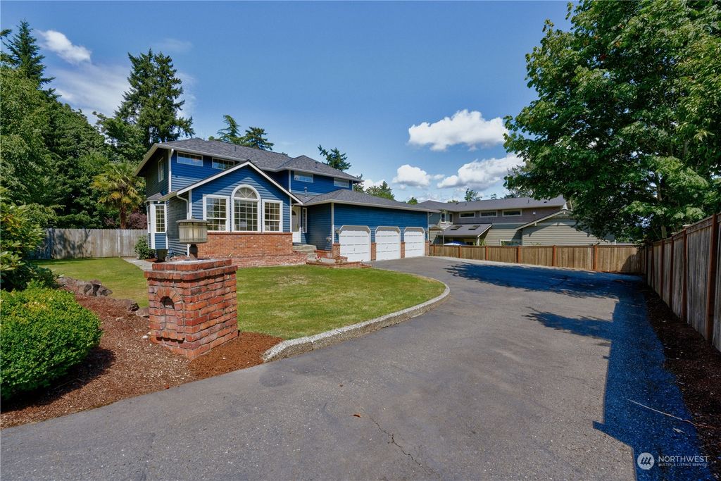 Photo of 12736 89th Place NE, Kirkland, WA 98034 (MLS # 2144132)