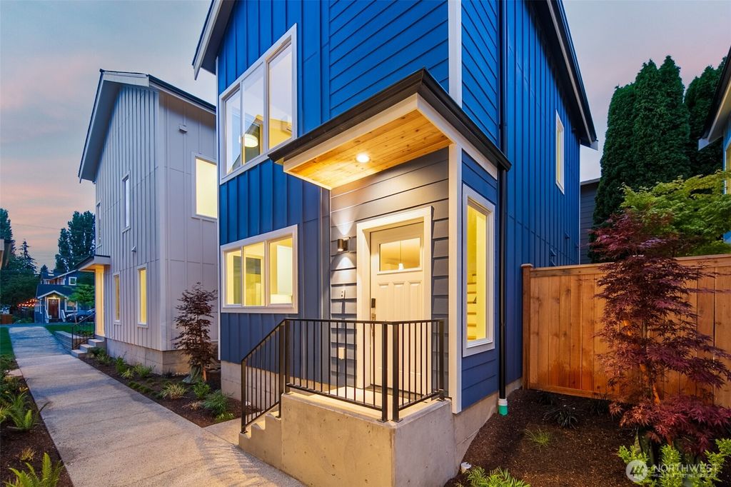 Photo of 9224 4th Avenue NW, Seattle, WA 98117 (MLS # 2404807)
