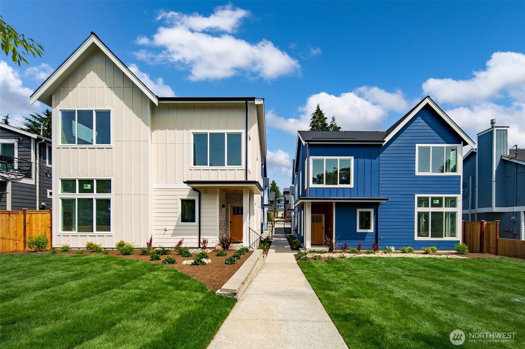 Photo of 9224 4th Avenue NW, Seattle, WA 98117 (MLS # 2404807)