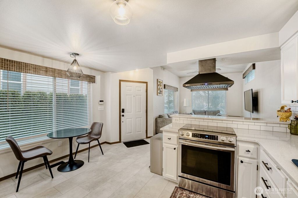 Photo of 1309 S I Street, Tacoma, WA 98405 (MLS # 2483120)