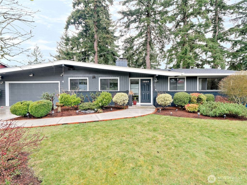 Photo of 5913 126th Avenue SE, Bellevue, WA 98006 (MLS # 2386543)