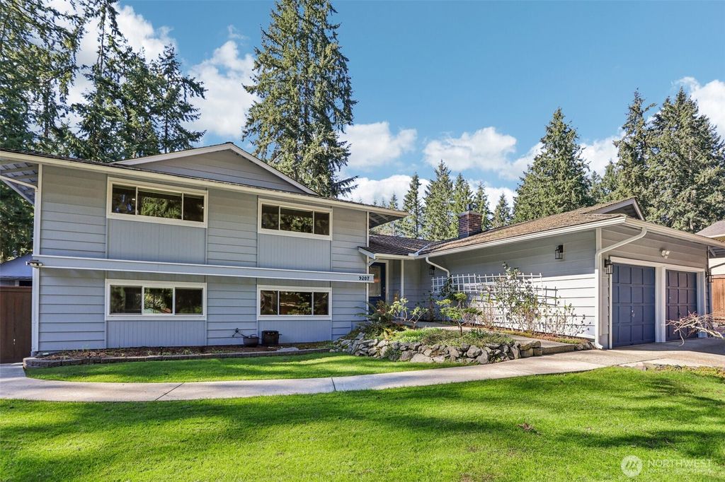 Photo of 9207 120th Avenue SE, Newcastle, WA 98056 (MLS # 2496765)