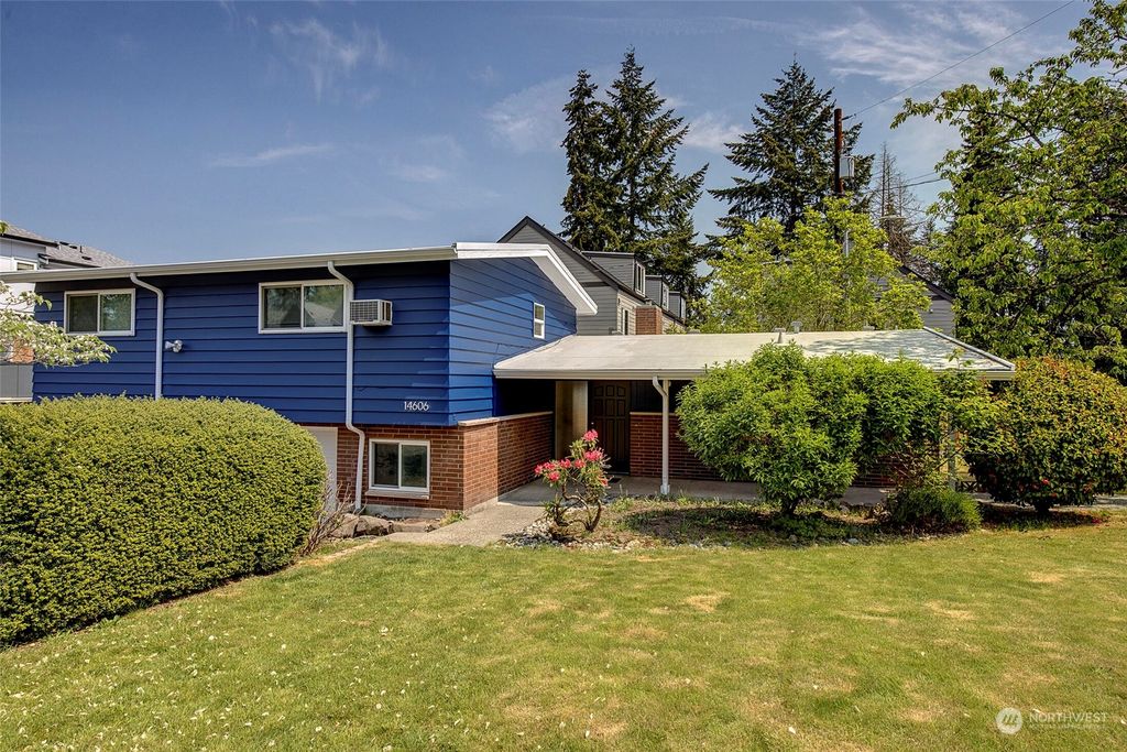 Photo of 14606 Corliss Avenue N, Shoreline, WA 98133 (MLS # 2126250)