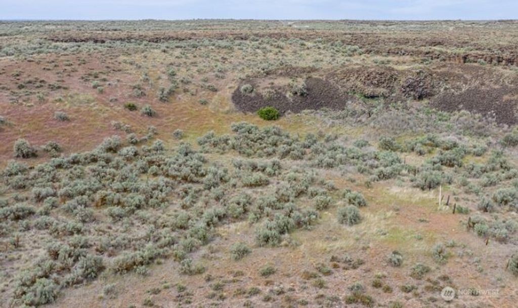 Photo of 0 XYZ 13.2 Road, Wilson Creek, WA 98860 (MLS # 2524988)