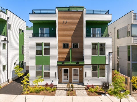 Photo of 2805 S Charles Street S, Seattle, WA 98144 (MLS # 2542417)