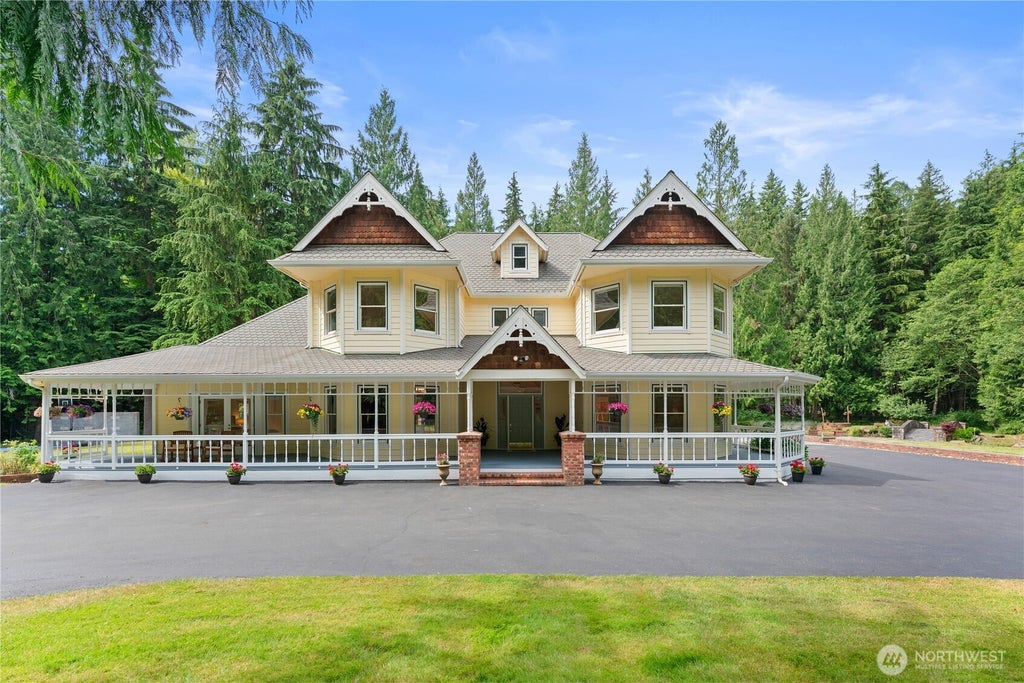Photo of 22132 NE 114th Street, Redmond, WA 98053 (MLS # 2543778)