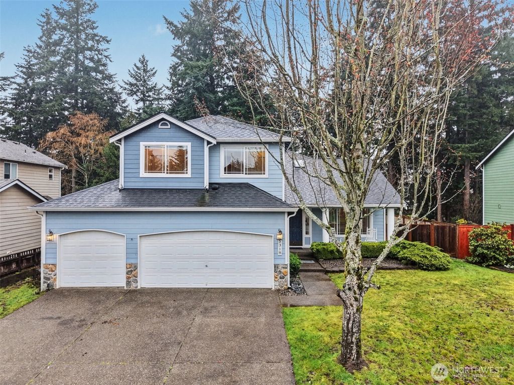 Photo of 5318 Quincy Avenue SE, Auburn, WA 98092 (MLS # 2495355)
