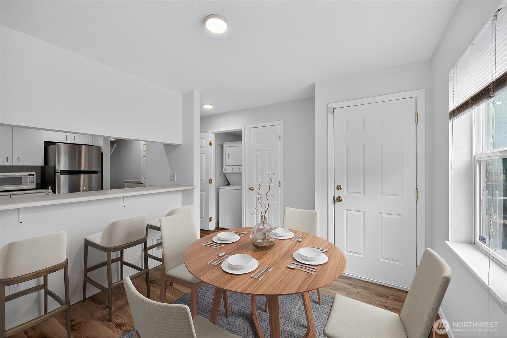 3311 S Juneau Street