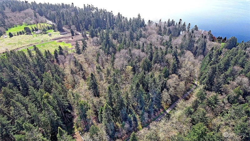 1804 Amber View Place