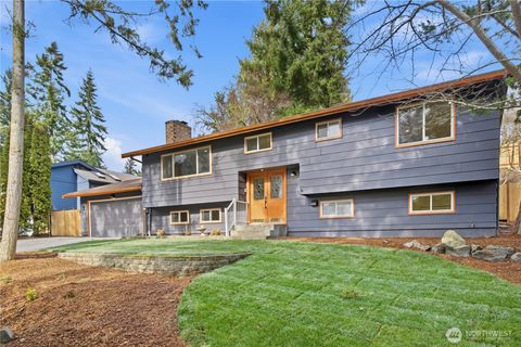 Photo of 12600 SE 27th Street, Bellevue, WA 98005 (MLS # 2484477)