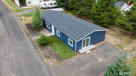110 E Frank Avenue Westport WA 98595