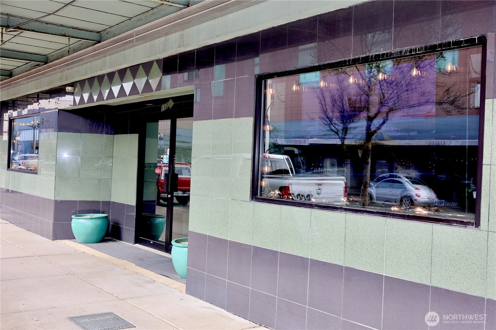 112 E Wishkah Street