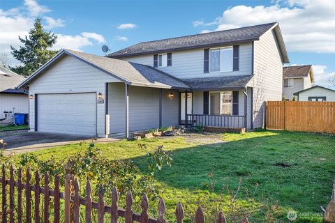 Photo of 16005 NE 4th Street, Vancouver, WA 98684 (MLS # 2478055)