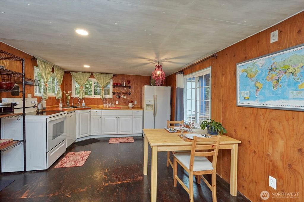 Photo of 171 N Sylvester Lane, Lilliwaup, WA 98555 (MLS # 2500460)