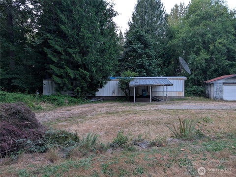 Photo of 18410 SE 207th Street, Renton, WA 98058 (MLS # 2566759)