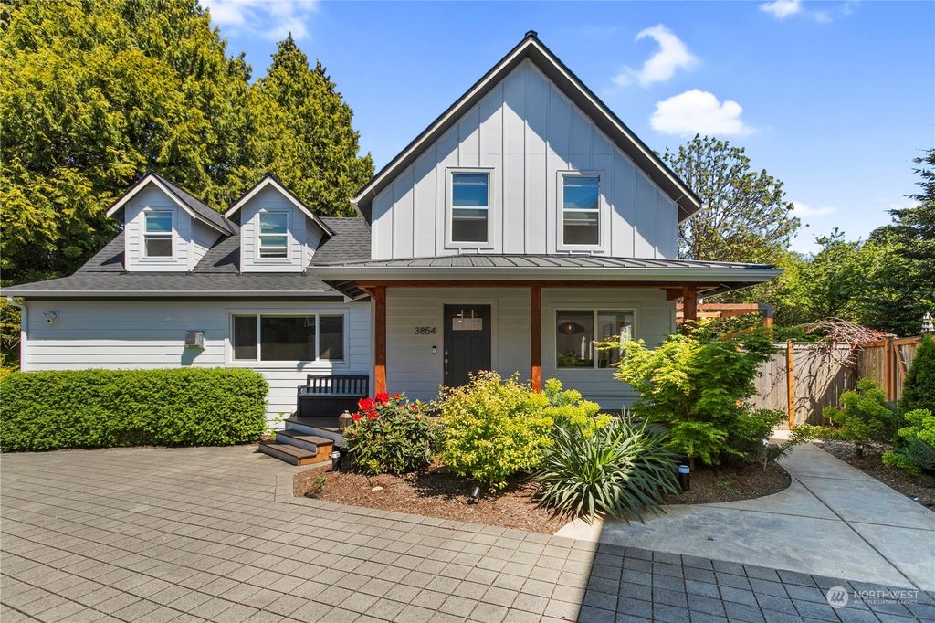 Photo of 3854 Renton Avenue S, Seattle, WA 98108 (MLS # 2242789)