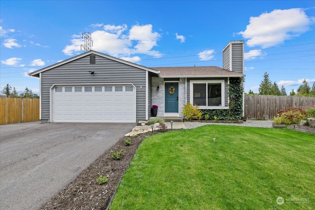 Photo of 12917 58th Avenue SE, Snohomish, WA 98296 (MLS # 2303306)