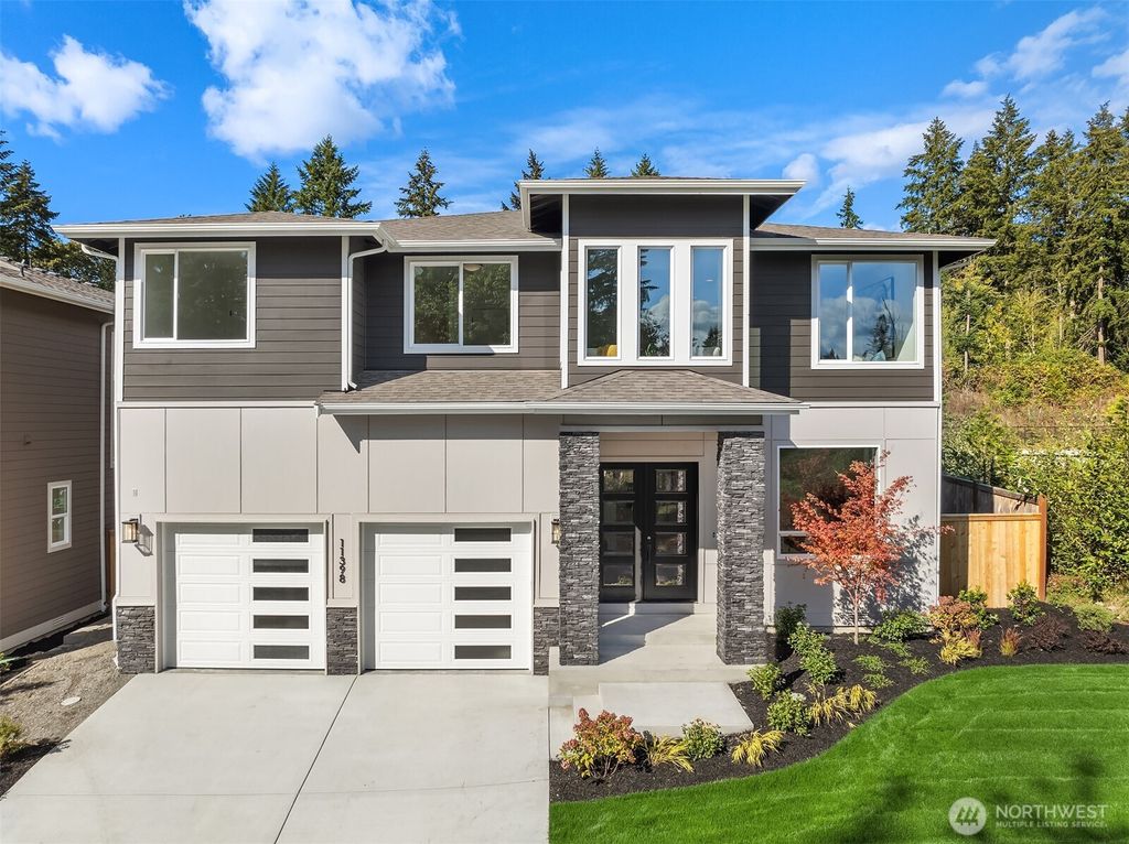 Photo of 5816 NE 4th Place Pl, Renton, WA 98059 (MLS # 2470671)