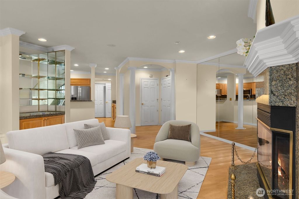 Photo of 836 2nd Avenue #201, Kirkland, WA 98033 (MLS # 2481955)