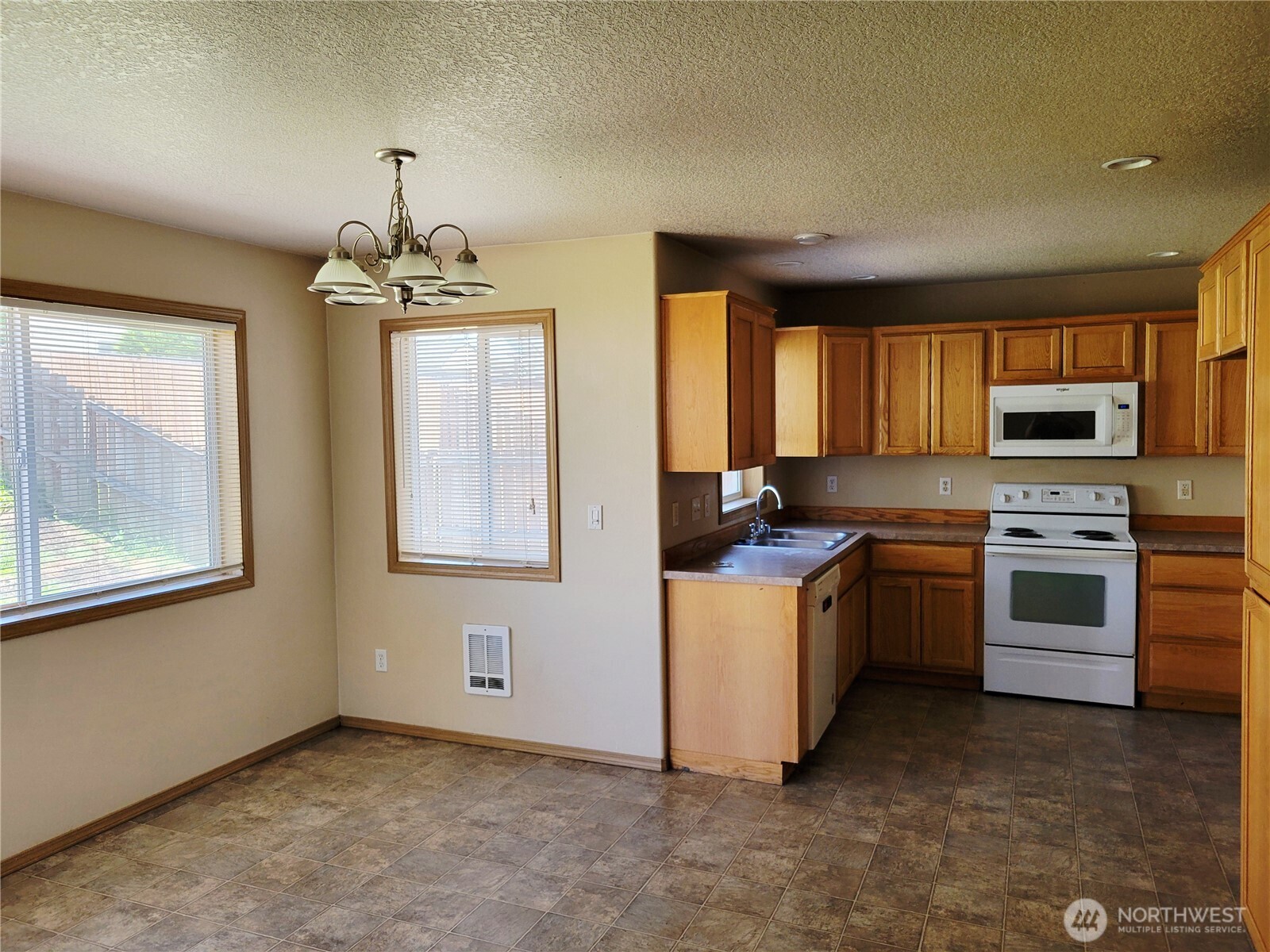 2316 NW 4th Street