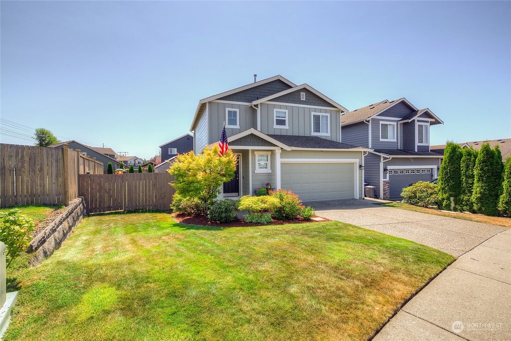 Photo of 8018 14th Street SE, Lake Stevens, WA 98258 (MLS # 2267190)