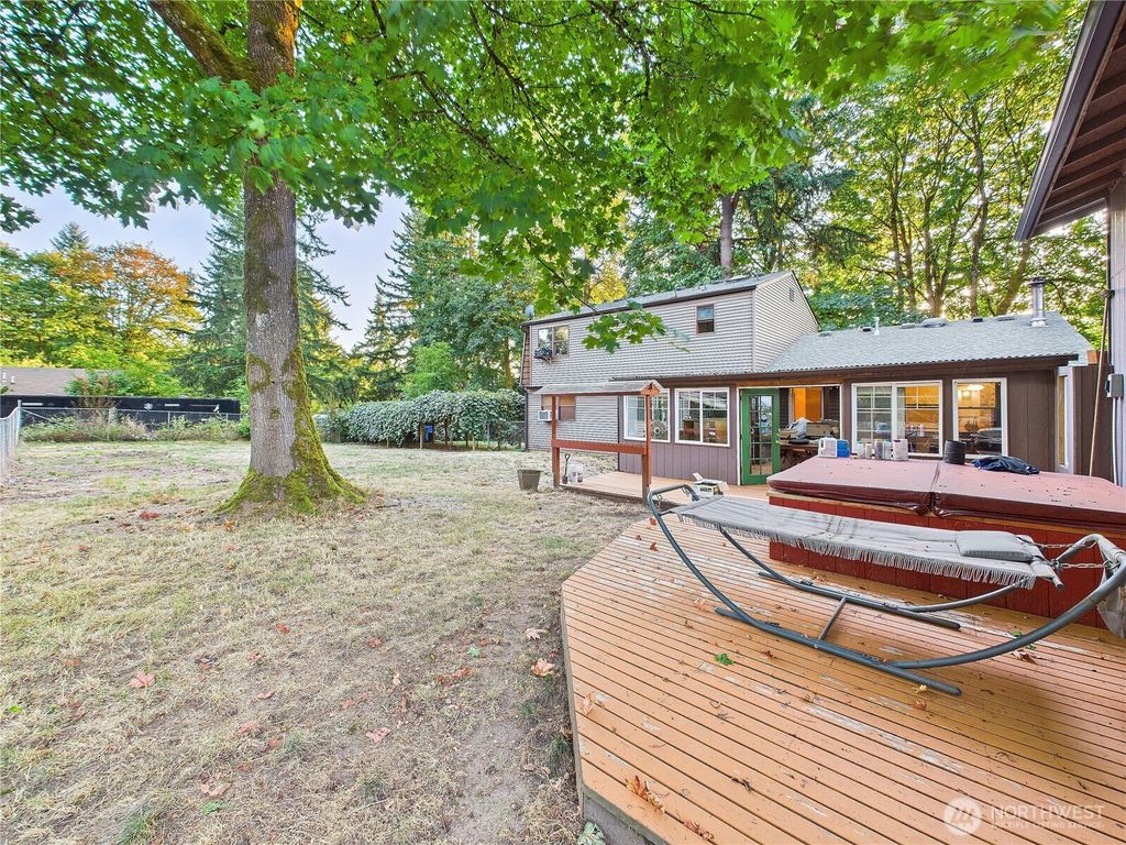 Photo of 20314 144th Place SE, Kent, WA 98042 (MLS # 2435183)