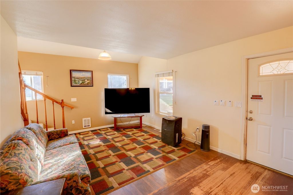 Photo of 19730 5th Avenue NE, Arlington, WA 98223 (MLS # 2355653)