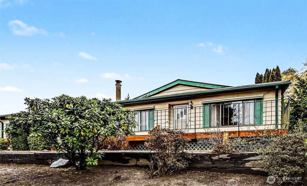 Photo of 23812 Lake Drive E, Bothell, WA 98021 (MLS # 2489700)