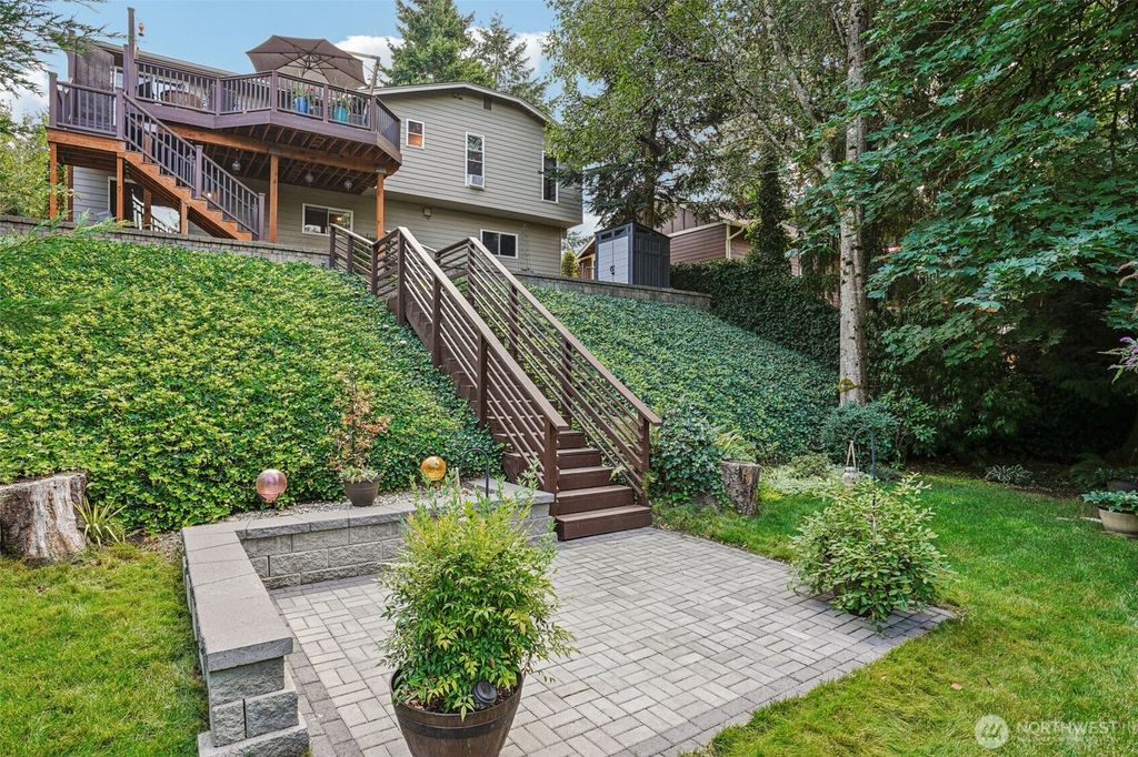 Photo of 21815 121st Place SE, Kent, WA 98031 (MLS # 2423587)