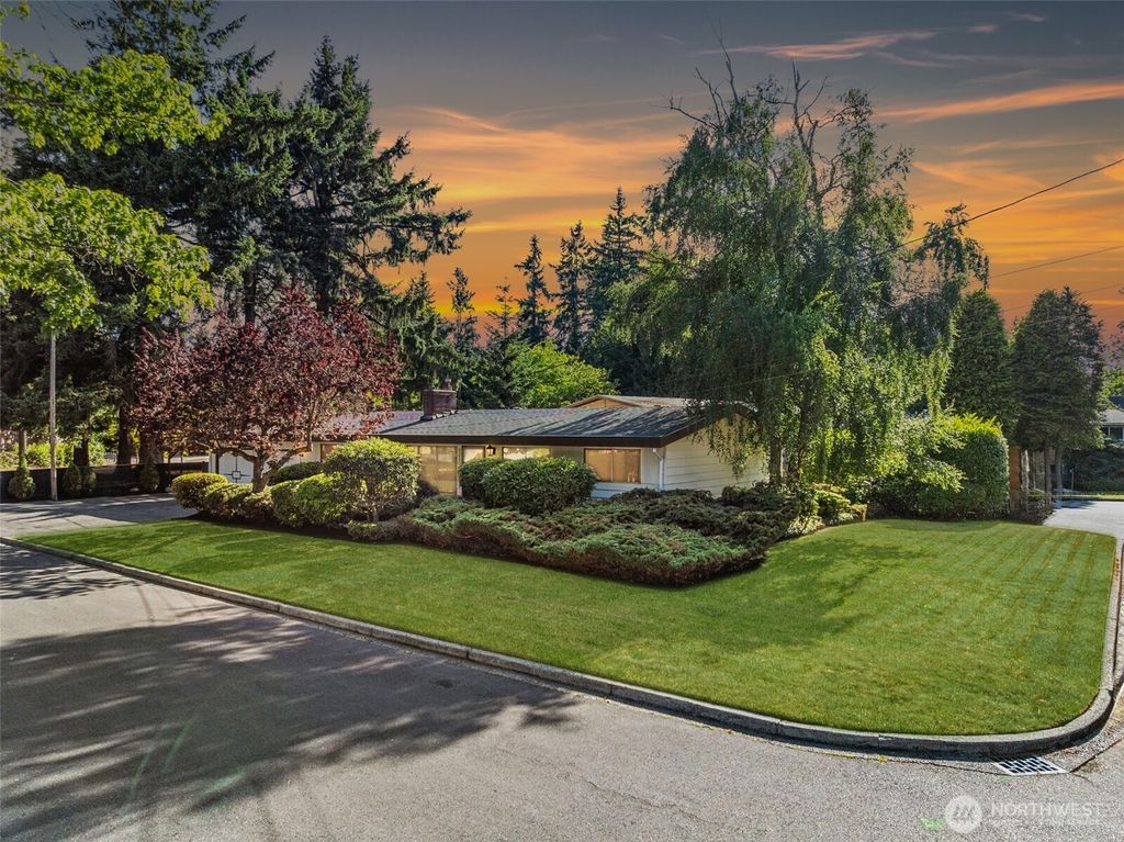 Photo of 8230 215th Street SW, Edmonds, WA 98026 (MLS # 2407301)