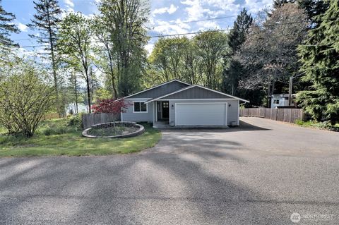 Photo of 150 E Panorama Drive, Shelton, WA 98584 (MLS # 2509875)