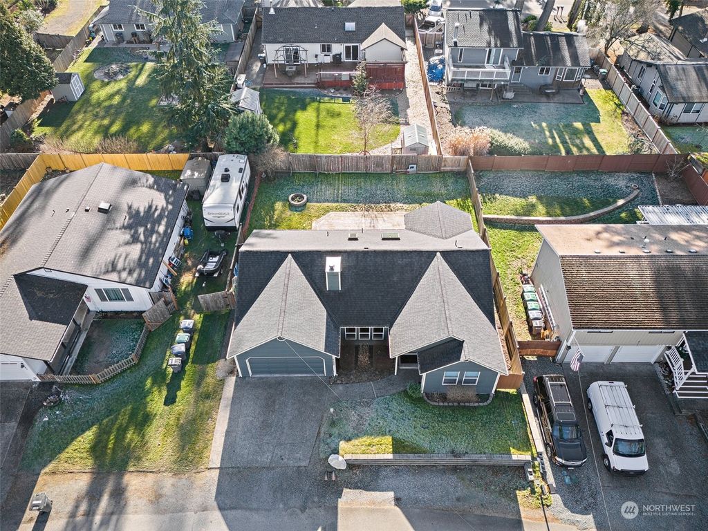 Photo of 21847 SE 265th Street, Maple Valley, WA 98038 (MLS # 2328138)