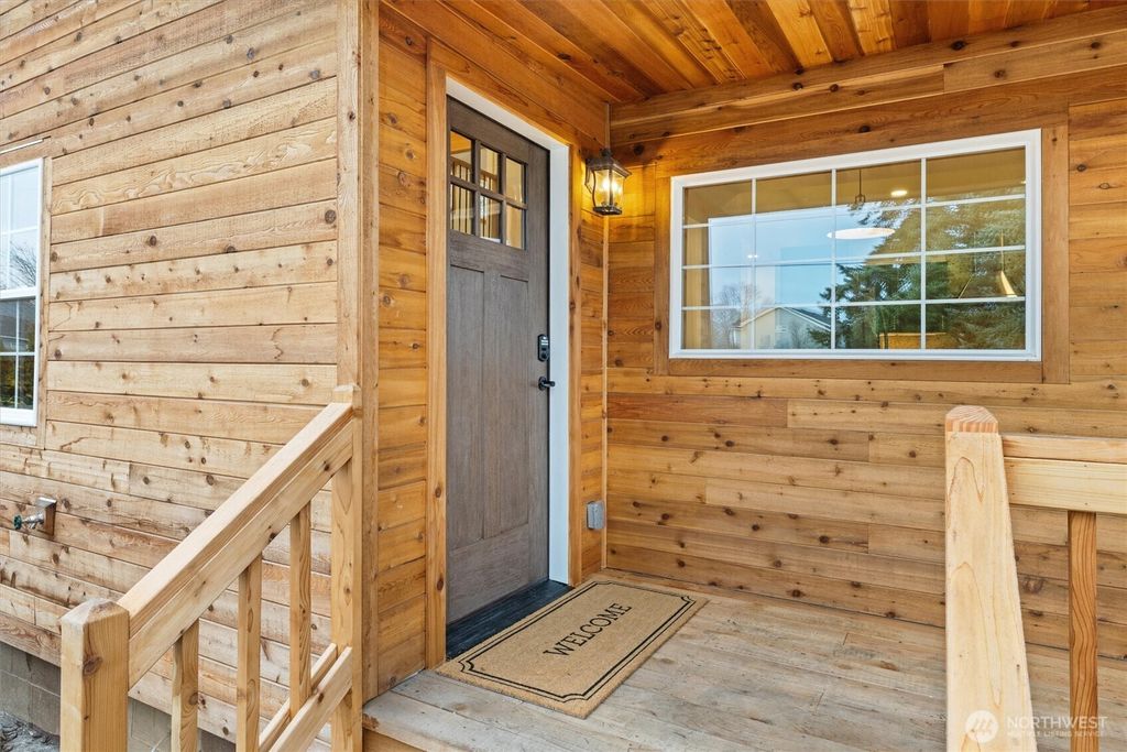 Photo of 15329 104th Avenue SE, Yelm, WA 98597 (MLS # 2471709)