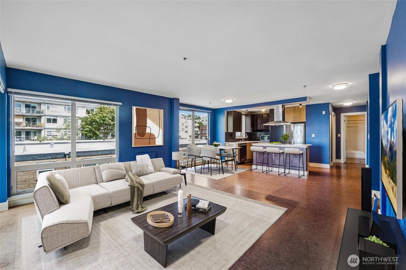 500 5th Avenue W 601