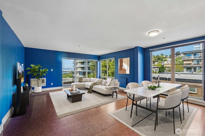 500 5th Avenue W 601