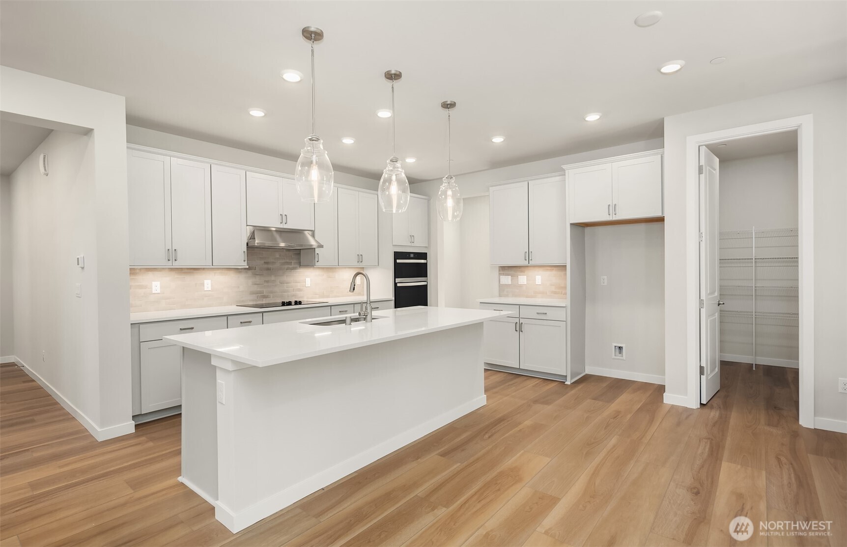 23497 Arbors Terrace Road NE 27