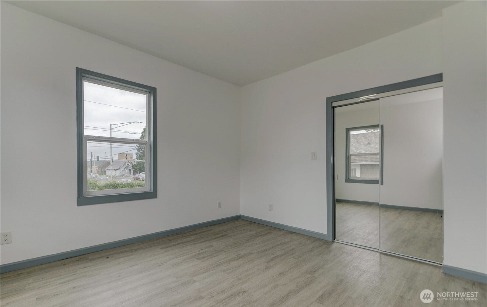 621 W 2nd Street