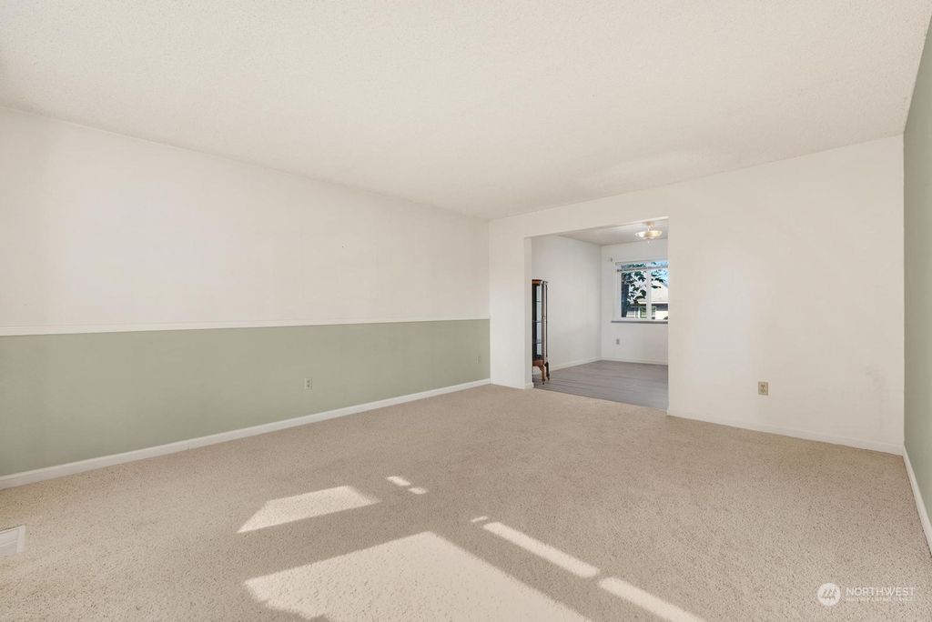 Photo of 2102 240th Place SE, Bothell, WA 98021 (MLS # 1998868)
