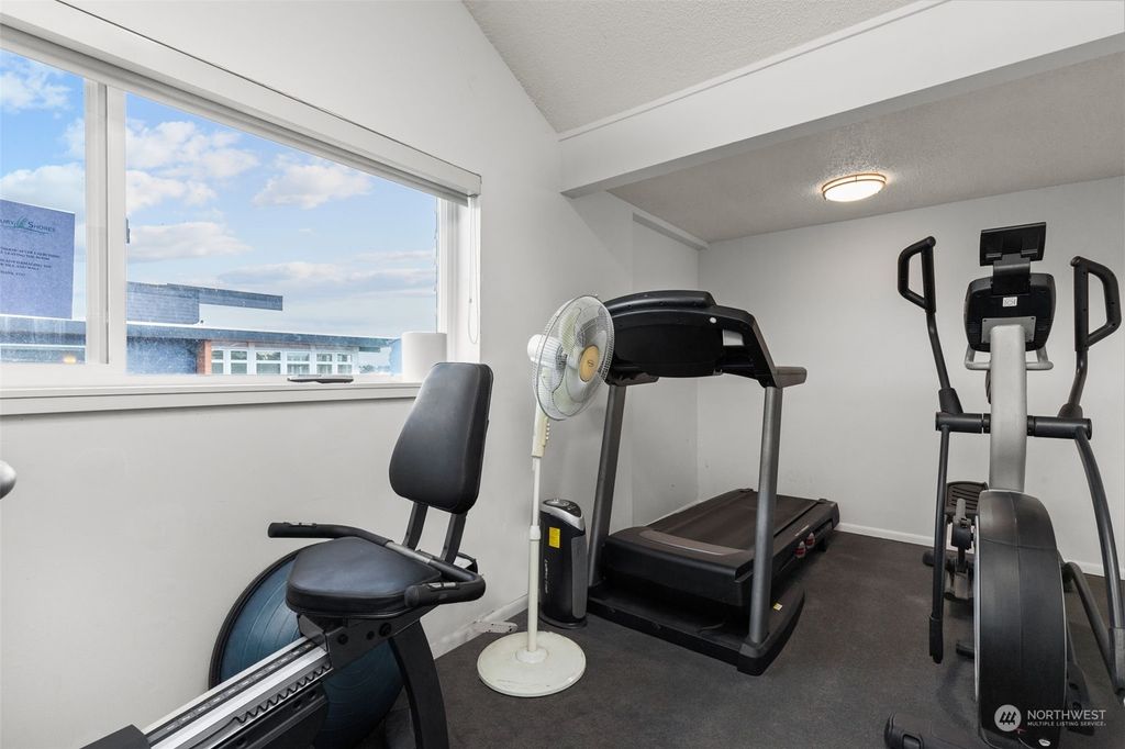 listing image 9360358485778998033