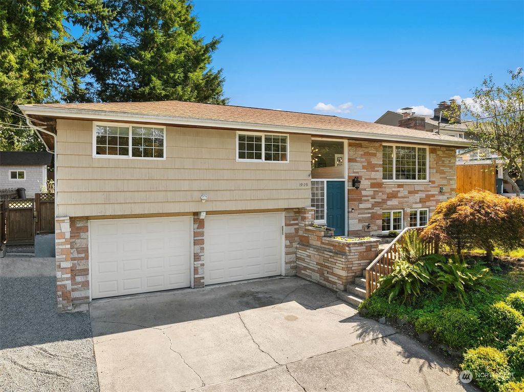 Photo of 19129 74th Avenue W, Lynnwood, WA 98036 (MLS # 2286145)