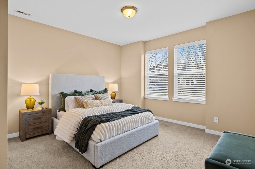 Photo of 9028 Satterlee Avenue SE, Snoqualmie, WA 98065 (MLS # 2318539)