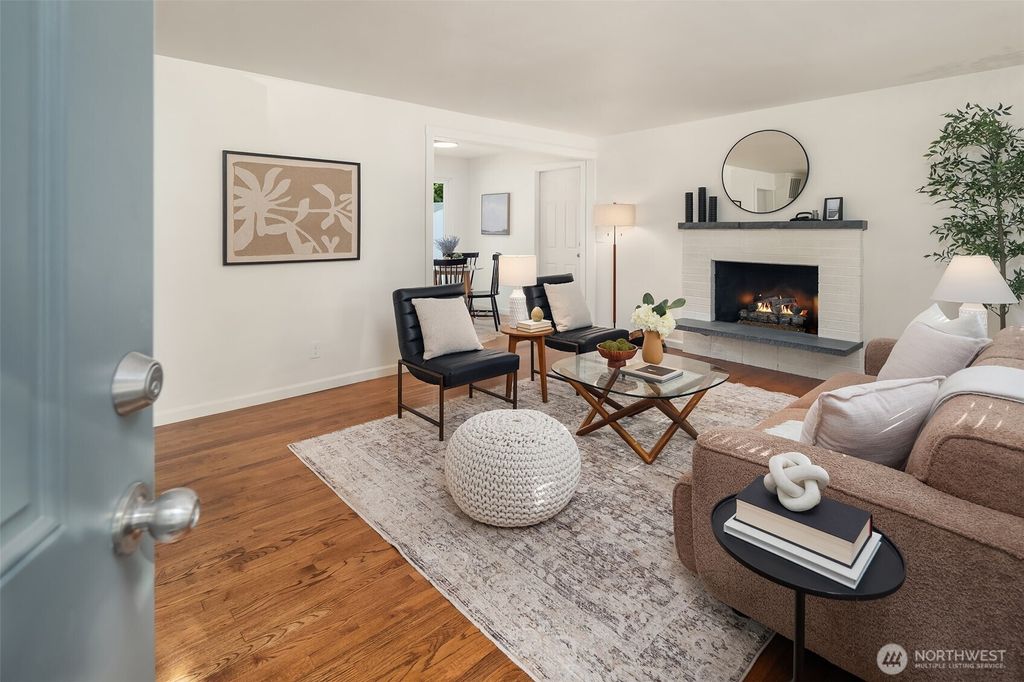 Photo of 30420 3rd Place S, Federal Way, WA 98003 (MLS # 2394144)