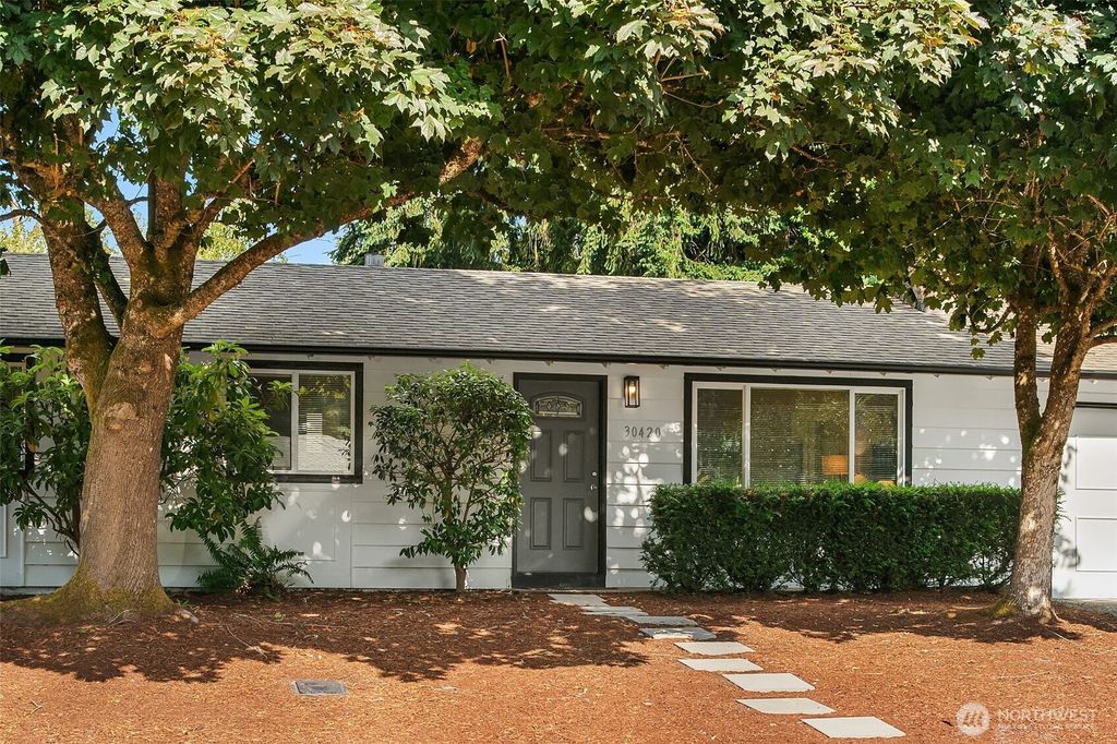 Photo of 30420 3rd Place S, Federal Way, WA 98003 (MLS # 2394144)
