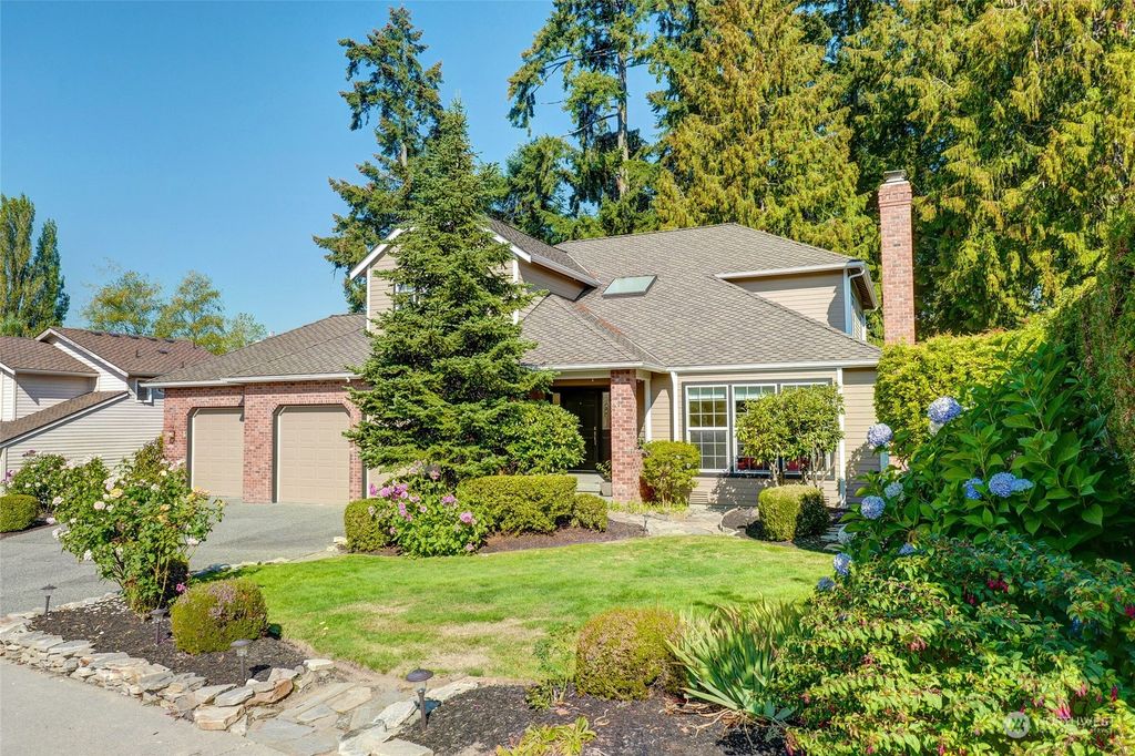 Photo of 2103 237th Place SE, Bothell, WA 98021 (MLS # 2003423)