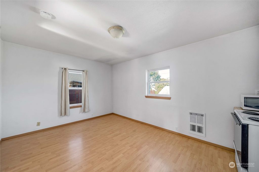 listing image 9362373344528299954