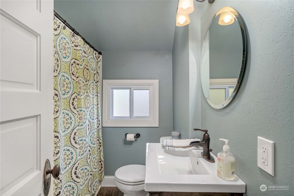 listing image 9361737268126514666
