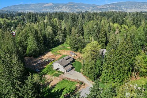 Photo of 26100 SE 225th Place, Maple Valley, WA 98038 (MLS # 2479080)