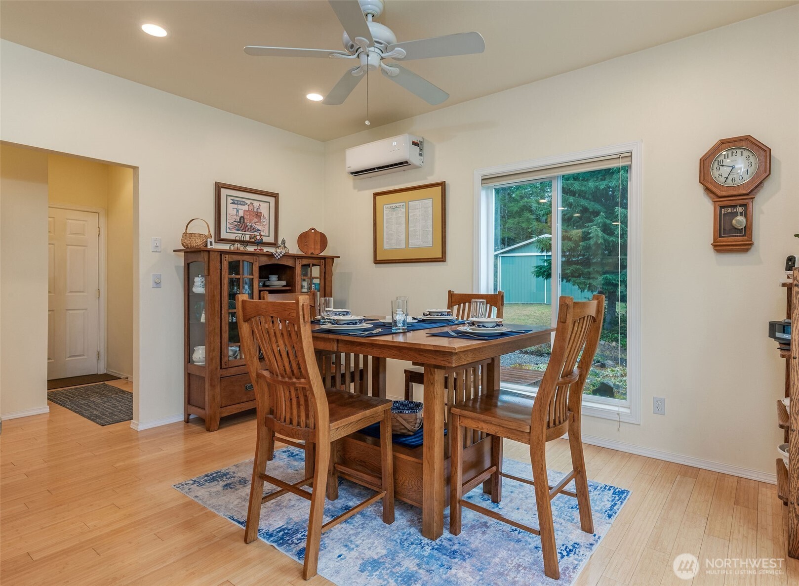 712 Jupiter Loop Road